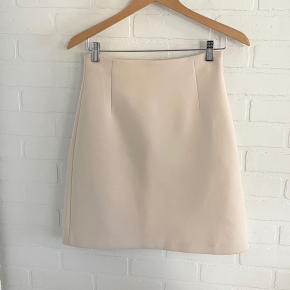 MaxMara Weekend Mini Skirt Jersey Cotton blend Stretch Hidden back zip Cream S - Picture 3 of 13